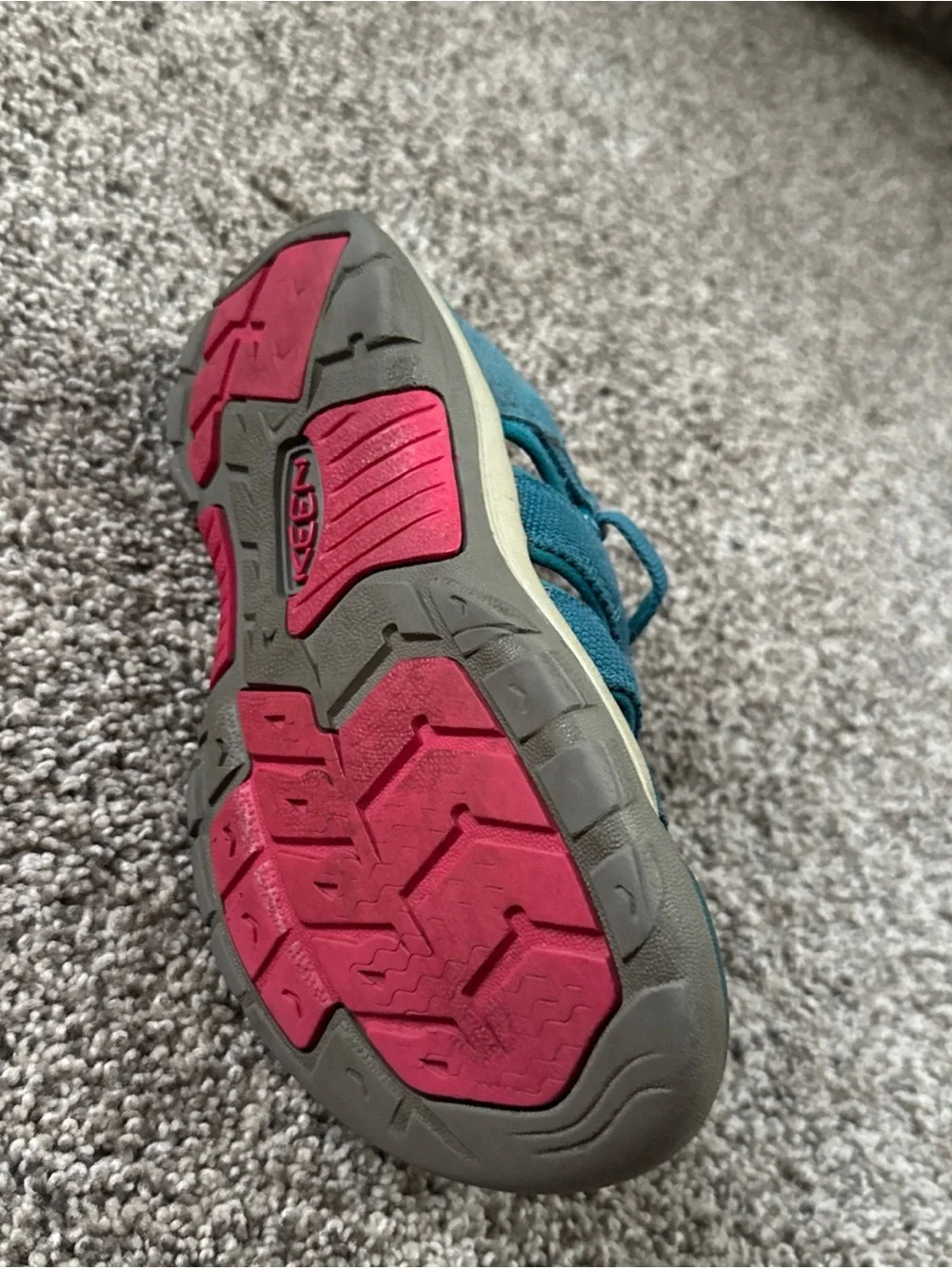 KEEN Girls Size 2 Teal Pink Outdoor Sandals - Comfortable Trail Shoes EUC